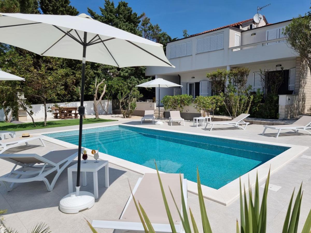 Villa Flamingo Deluxe Novalja Kültér fotó