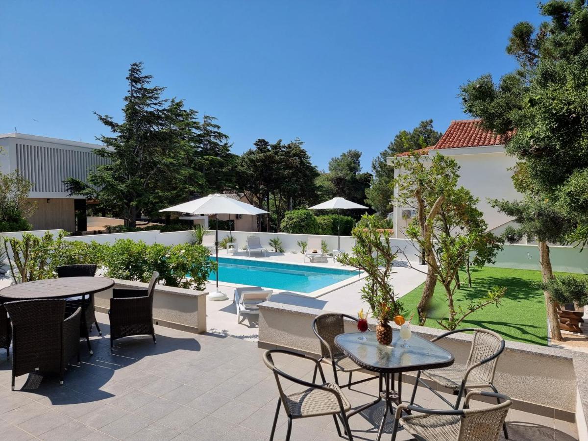 Villa Flamingo Deluxe Novalja Kültér fotó
