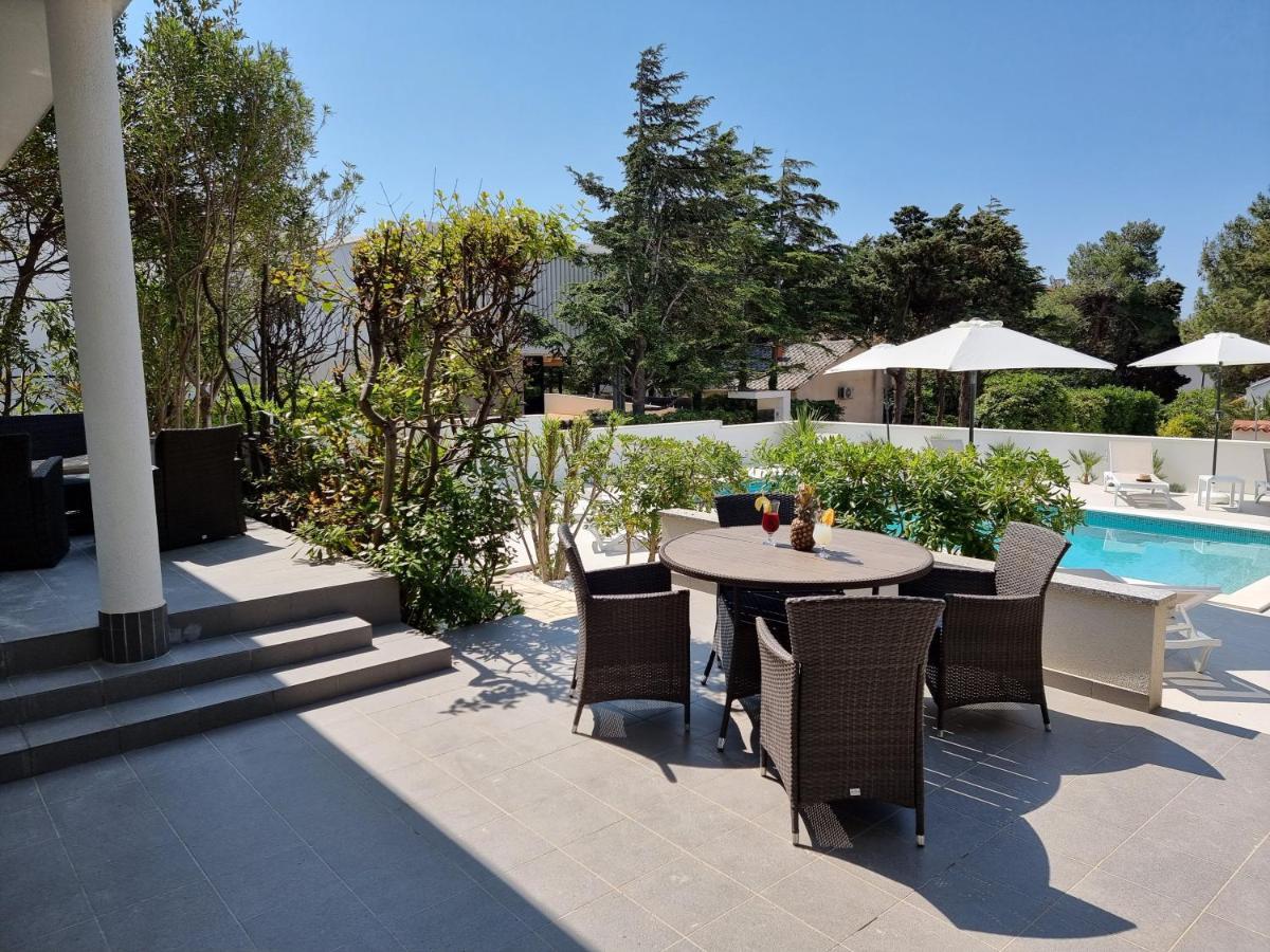 Villa Flamingo Deluxe Novalja Kültér fotó